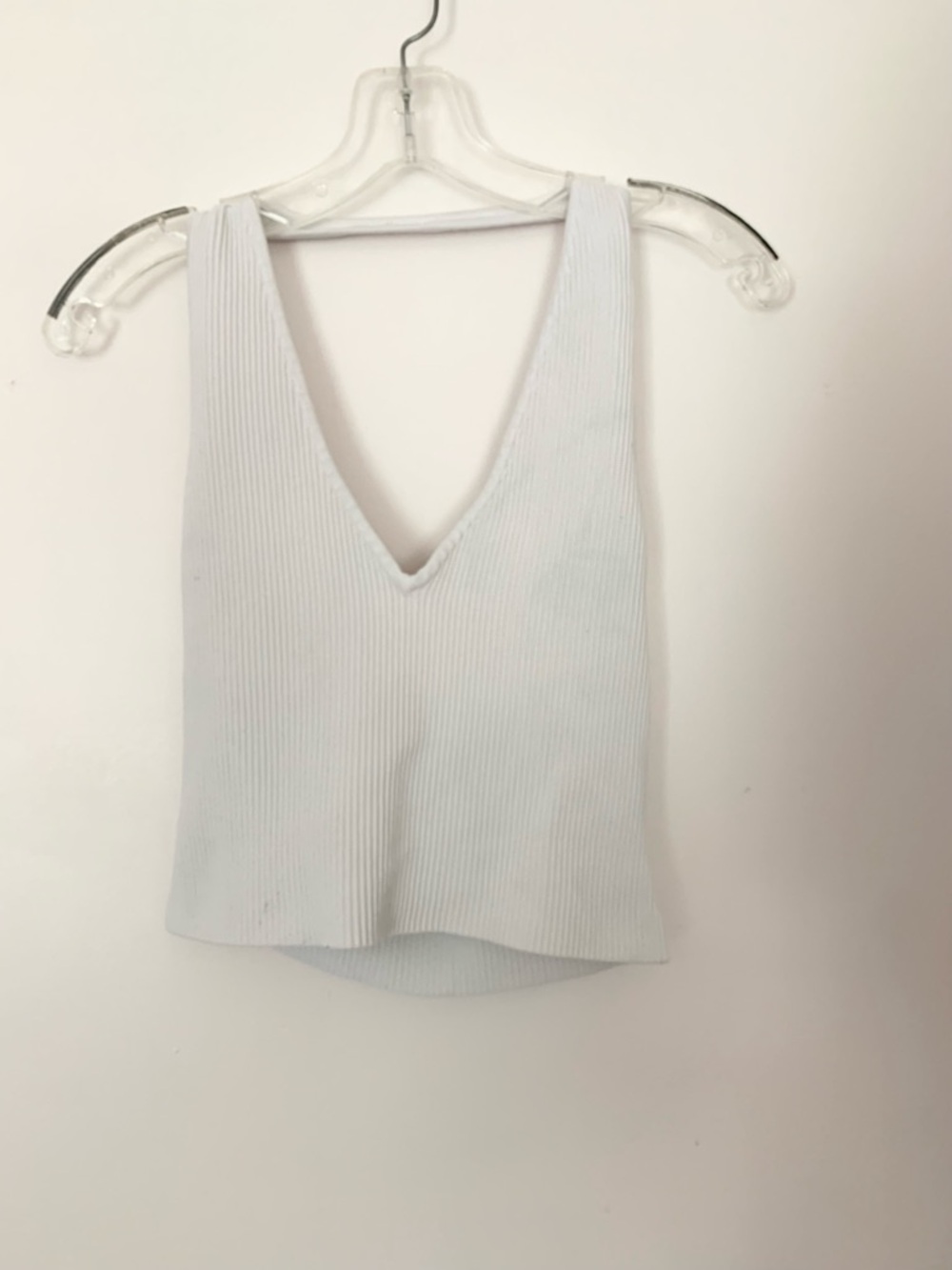 Babaton Aritzia Accolade Sculpt Knit Halter Top